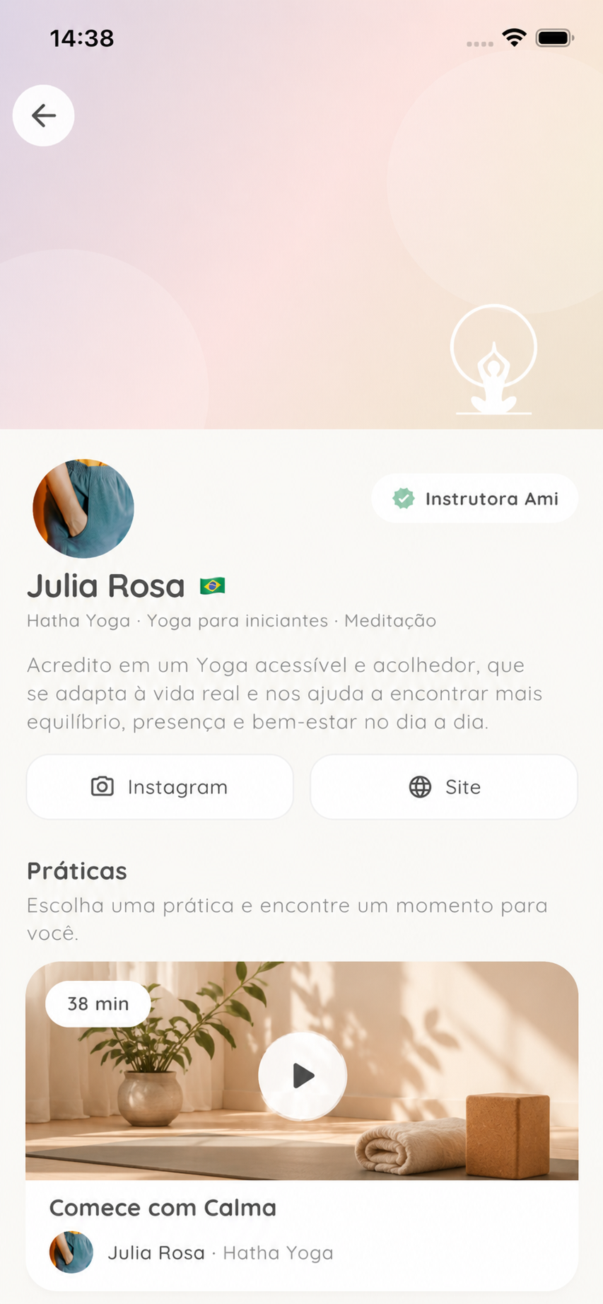 Perfil de instrutor no Ami Yoga
